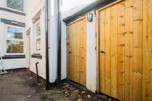 Photo 16- click for photo gallery